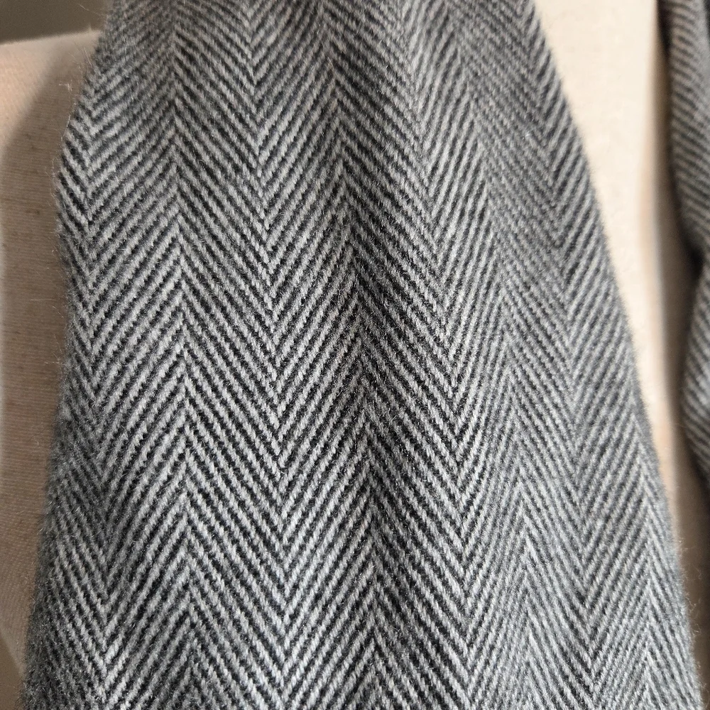 J. Crew Factory Herringbone Scarf Heather Charcoal Mens